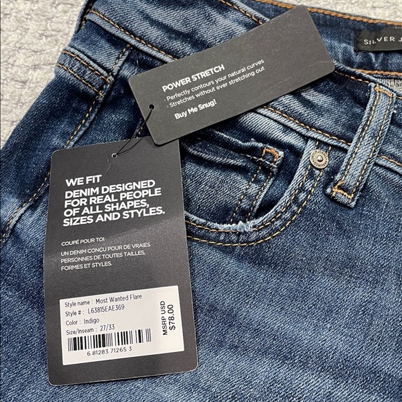 NWT’s Silver Most Wanted Mid Rise Flare Boot Cut Jeans Indigo Size 27x33 - Picture 11 of 16